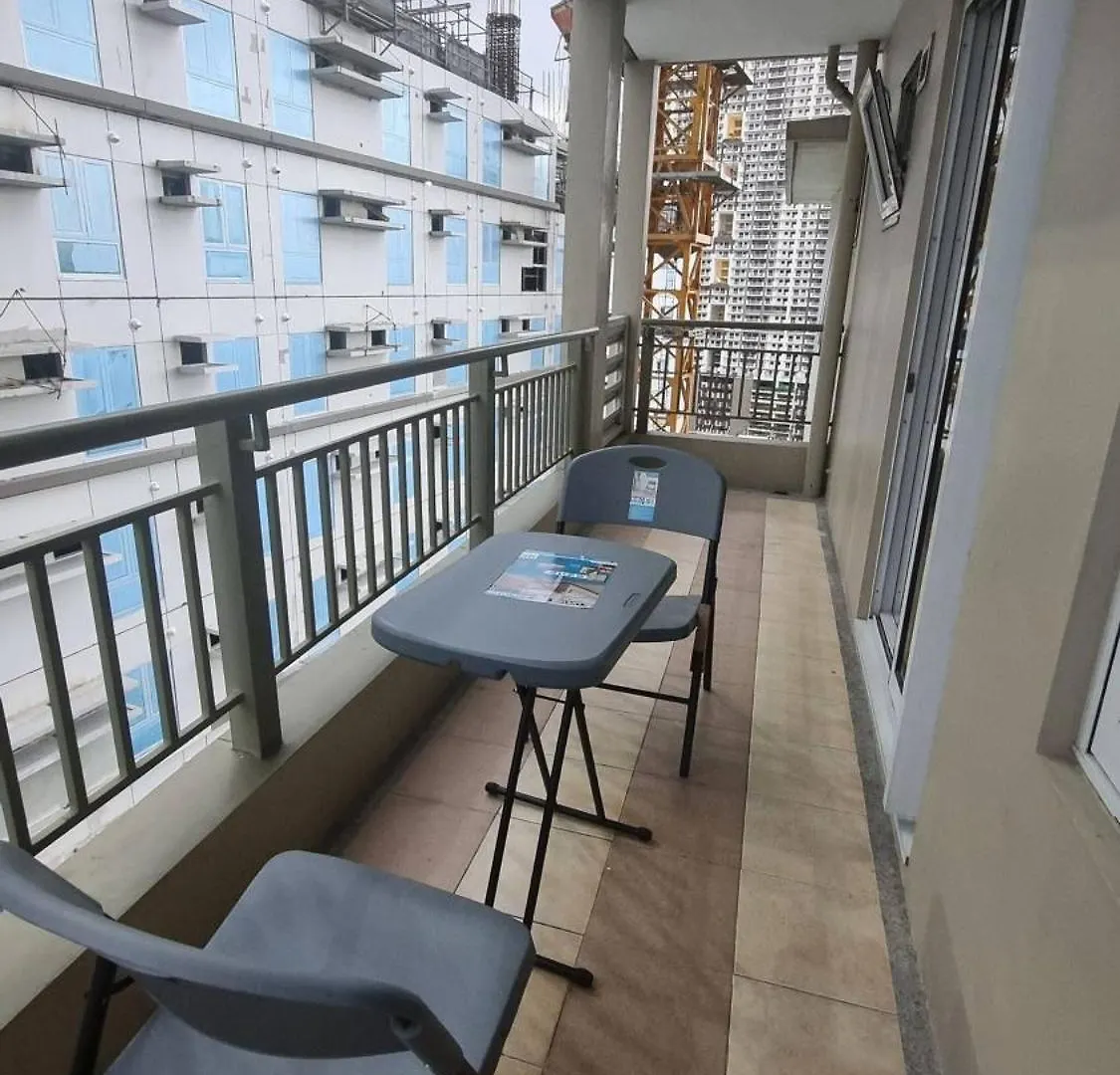 The Villa Staycation At La Verti Residences Manila